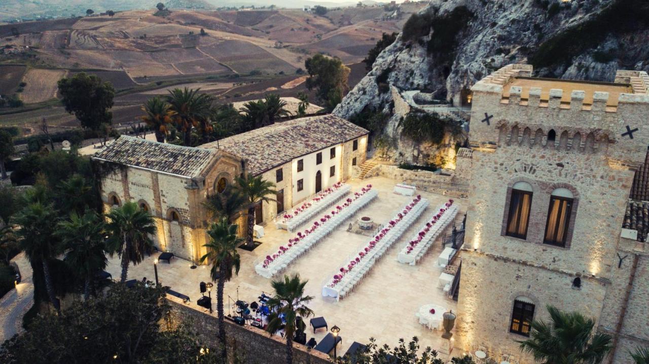 Castello Ducale Colonna Resort Ioppolo Giancaxio Exterior photo